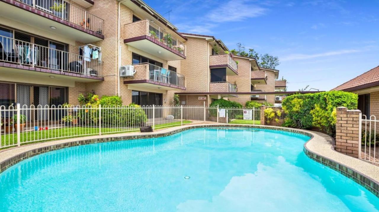 Seascapeatalexbeach Budget Accomodation Alexandra Headland Exteriör bild
