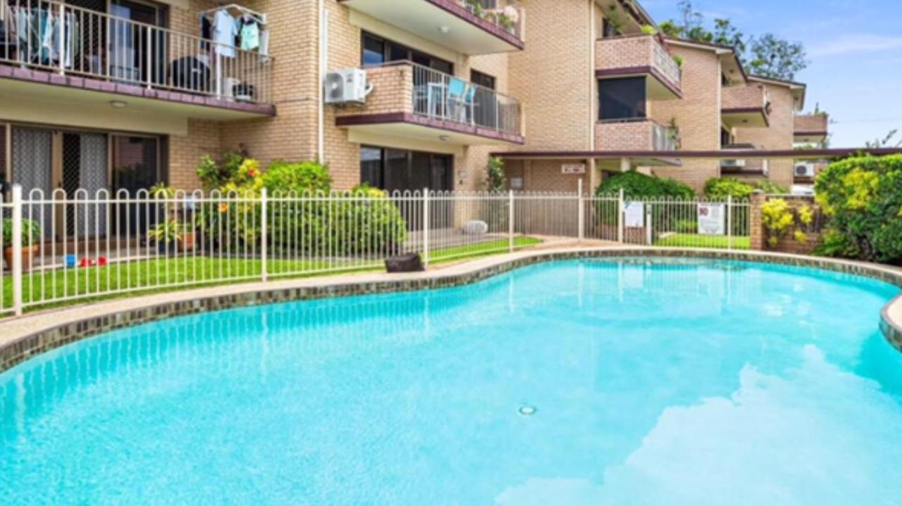 Seascapeatalexbeach Budget Accomodation Alexandra Headland Exteriör bild